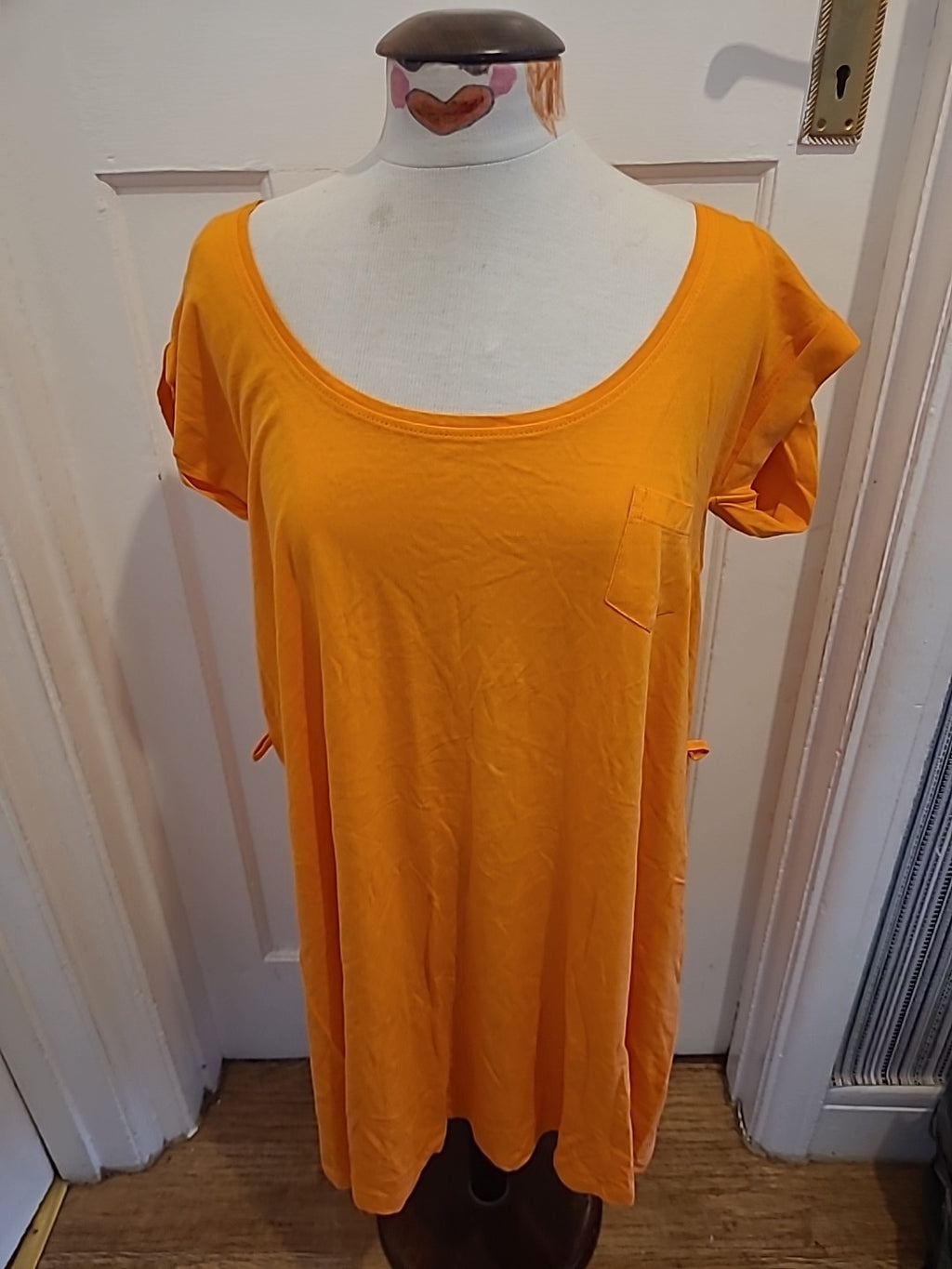 Ladies Store Twenty One Size 16 Orange Short Sleeved Midi Dress