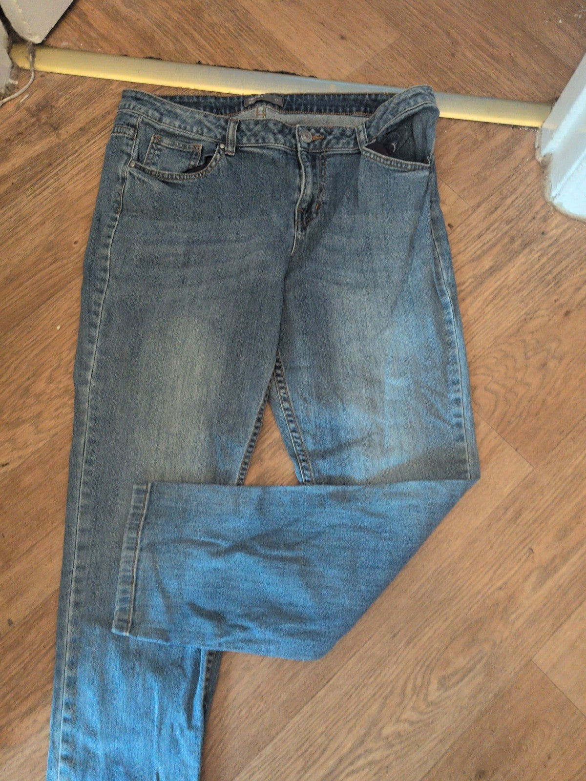 Ladies Nutmeg Size 14 Relaxed Slim Denim Jeans