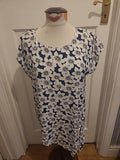 Ladies Tu Size 14 Blue White Floral Sleeveless Oversized Tshirt