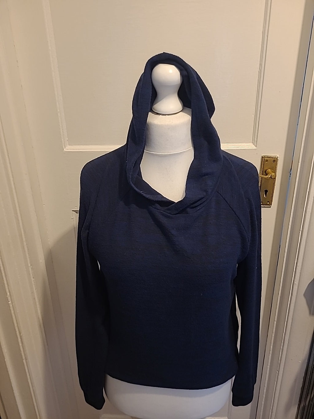 Ladies Crvit Size 10 Navy Blue Long Sleeved Pullover Hoodie
