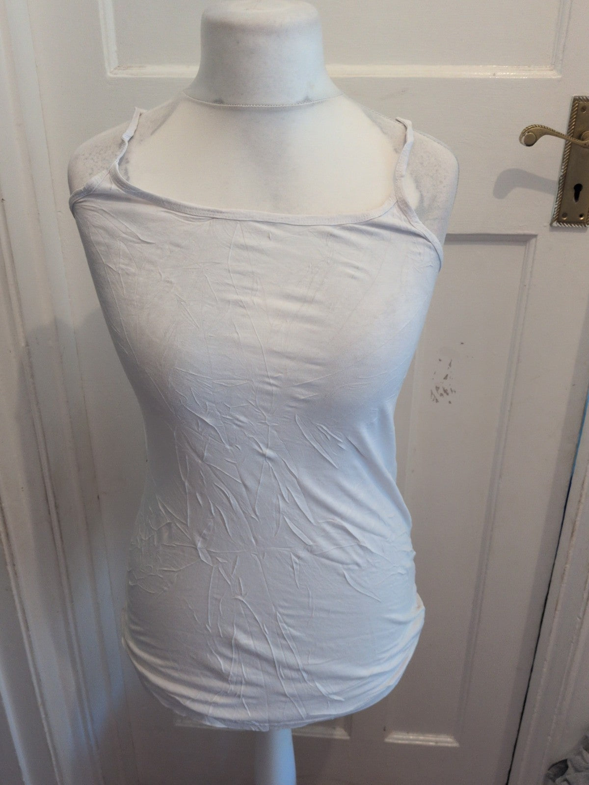 Papaya 12 White Sleeveless T-shirt Cami