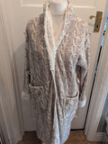 Ladies Loungeable XL Beige And Cream Dressing Gown/Robe No Tie