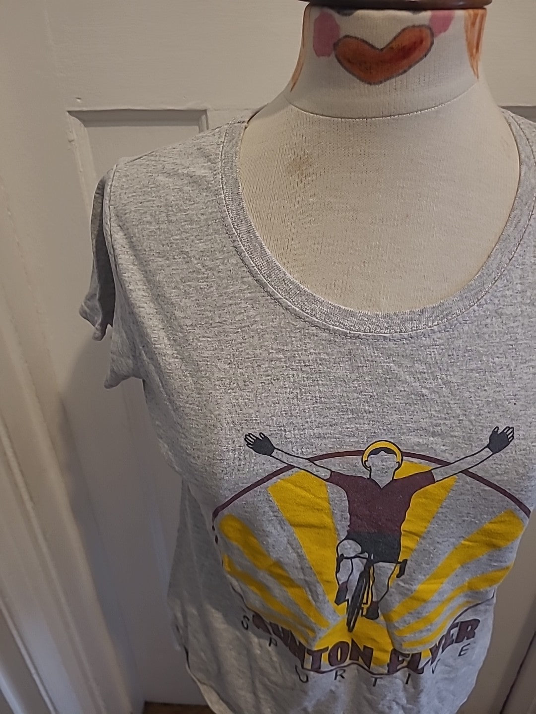Ladies Fruit Of The Loom Size Medium Grey Short Sleeved Tshirt Print Design