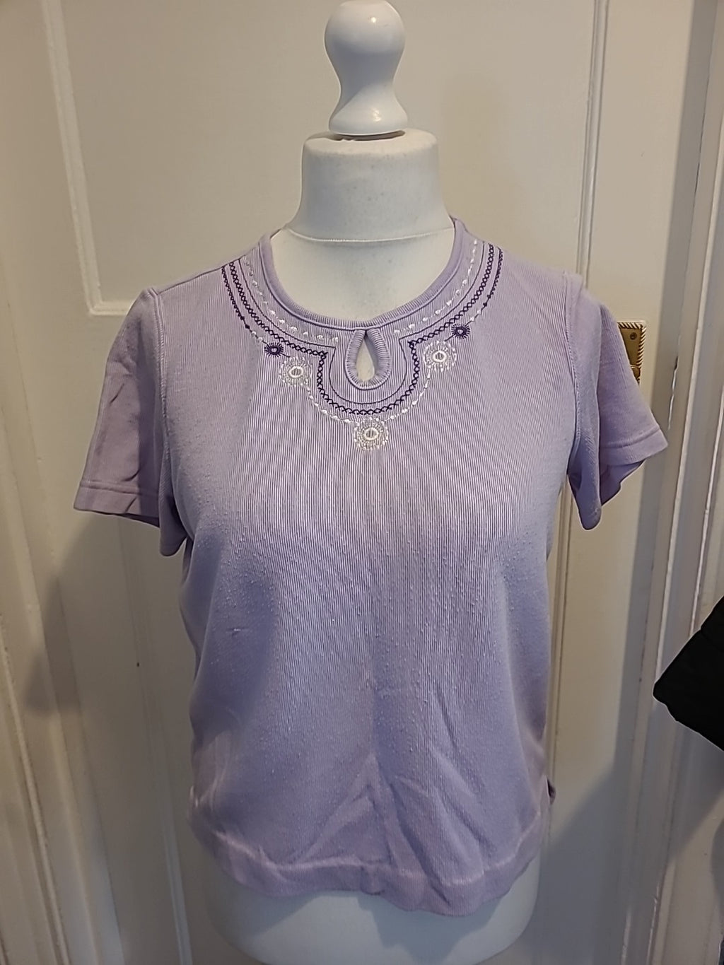 Ladies BM Size Small Lilac Short Sleeved Blouse