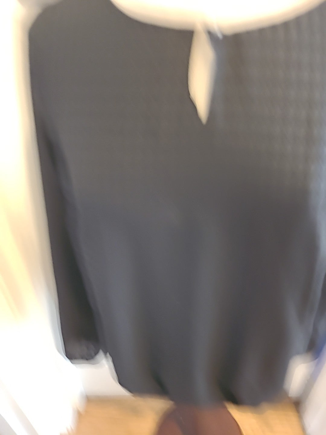Ladies Together size 10-12 black patterned long sleeved blouse