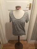 Ladies Nutmeg Size 14 Loose Fit Black White Tshirt