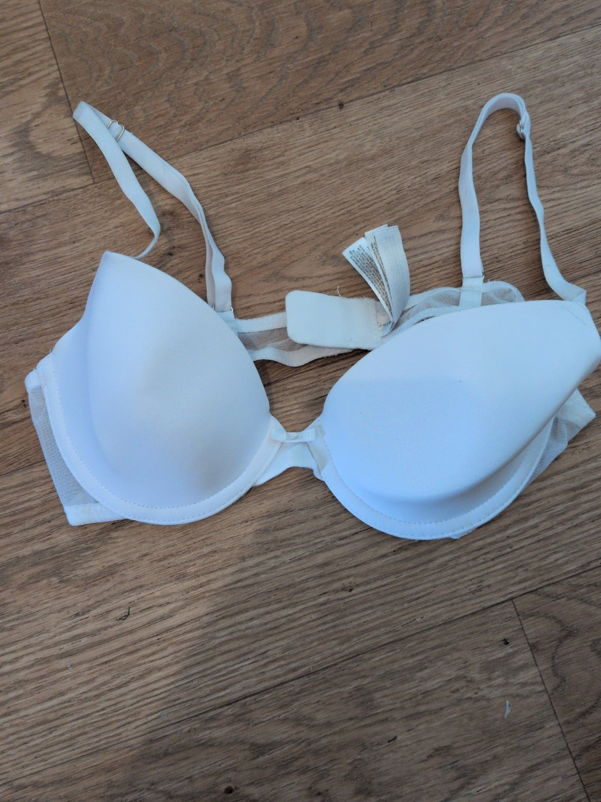 Primark 32b White Padded And Wired Bra