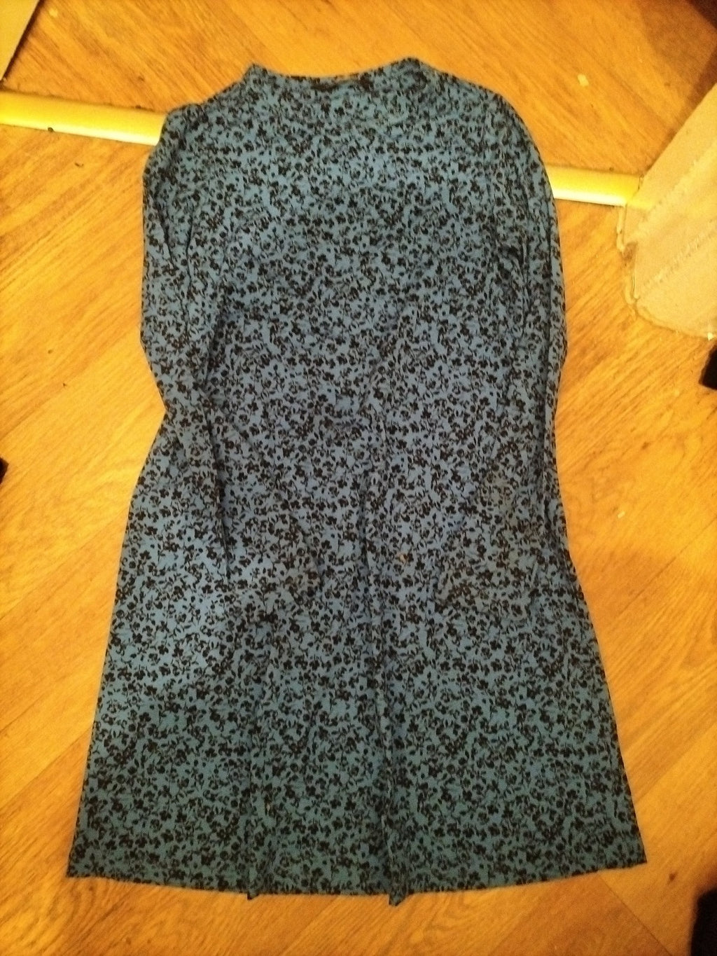 Ladies F&F Size 6 Blue And Black Floral Long Sleeve Dress