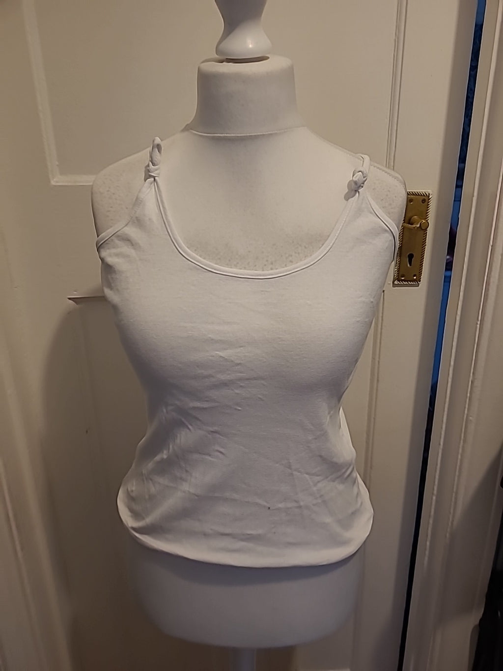 Ladies Ellie B Size 16 White Pure Cotton Strappy Vest