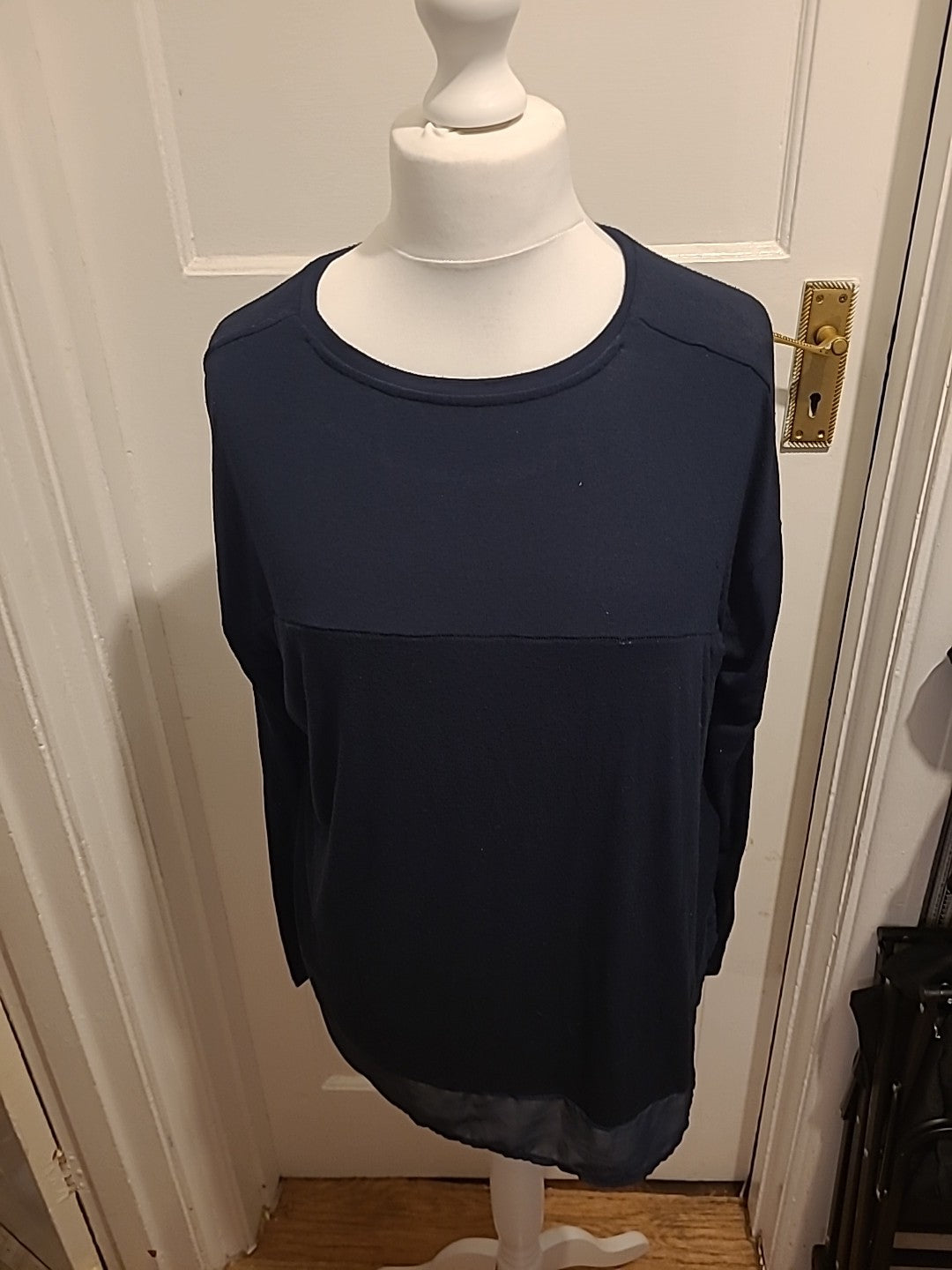 Ladies House Of Frazer Size Large Navy Blouse