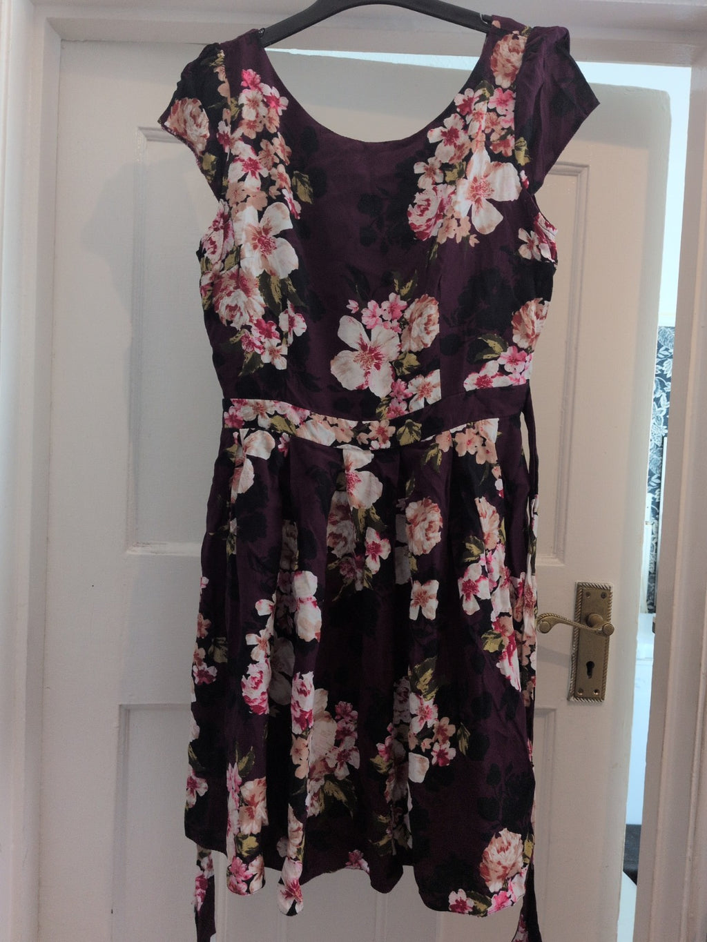 Dorothy Perkins 12 Purple Floral Sleeveless Knee-midi Dress
