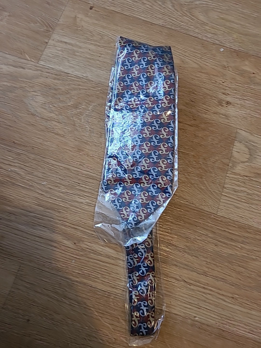 Brand New Mens Purple And Navy Patterned Tie