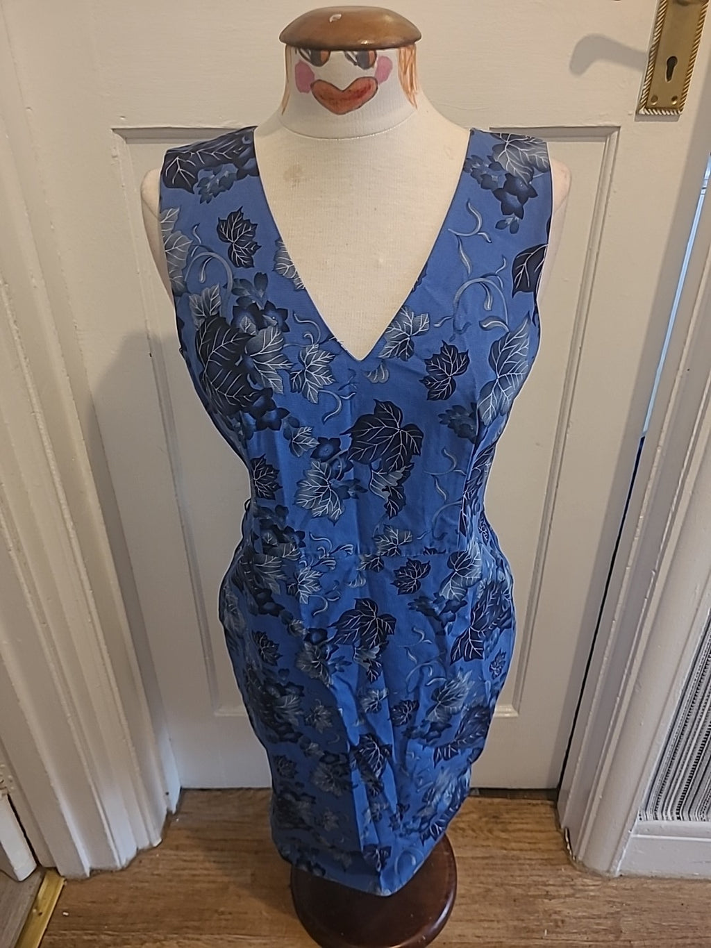 Ladies Oasis Size 12 Blue Black Grey Sleeveless Floral Dress