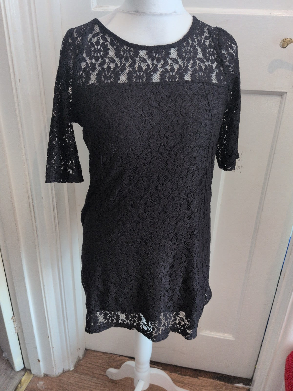 Dorothy Perkins 12 Black Lace Short Sleeve Lined Dress Knee Length