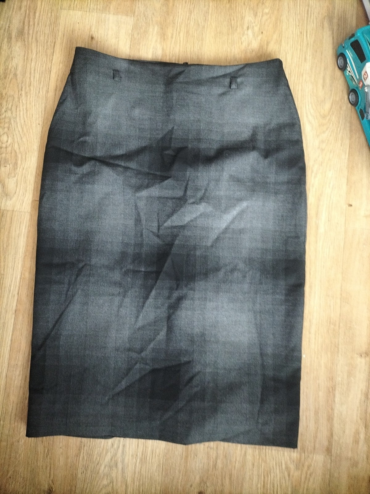 Ladies Marks And Spencers Size 12 Charcoal Mix Length 27 Inch Skirt