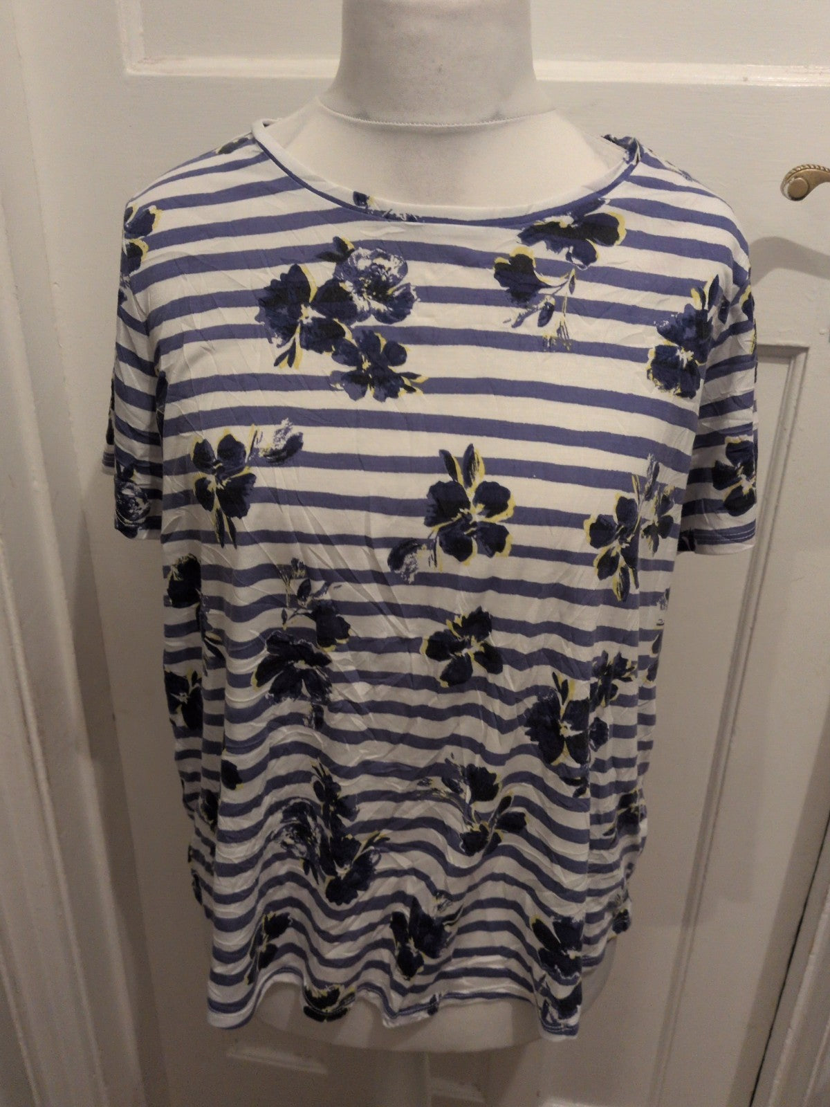 Marks And Spencer 22 Violet Blue Floral Short Sleeve T-shirt