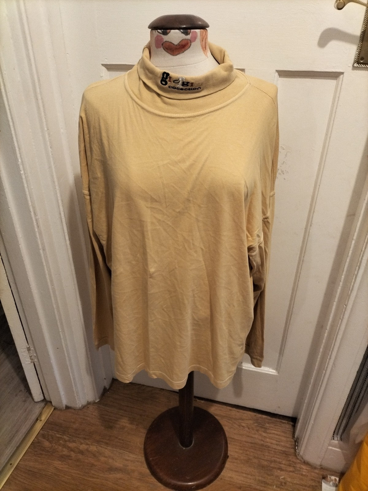 Mens Giorgio Size L/XL Sand High Neck Tshirt