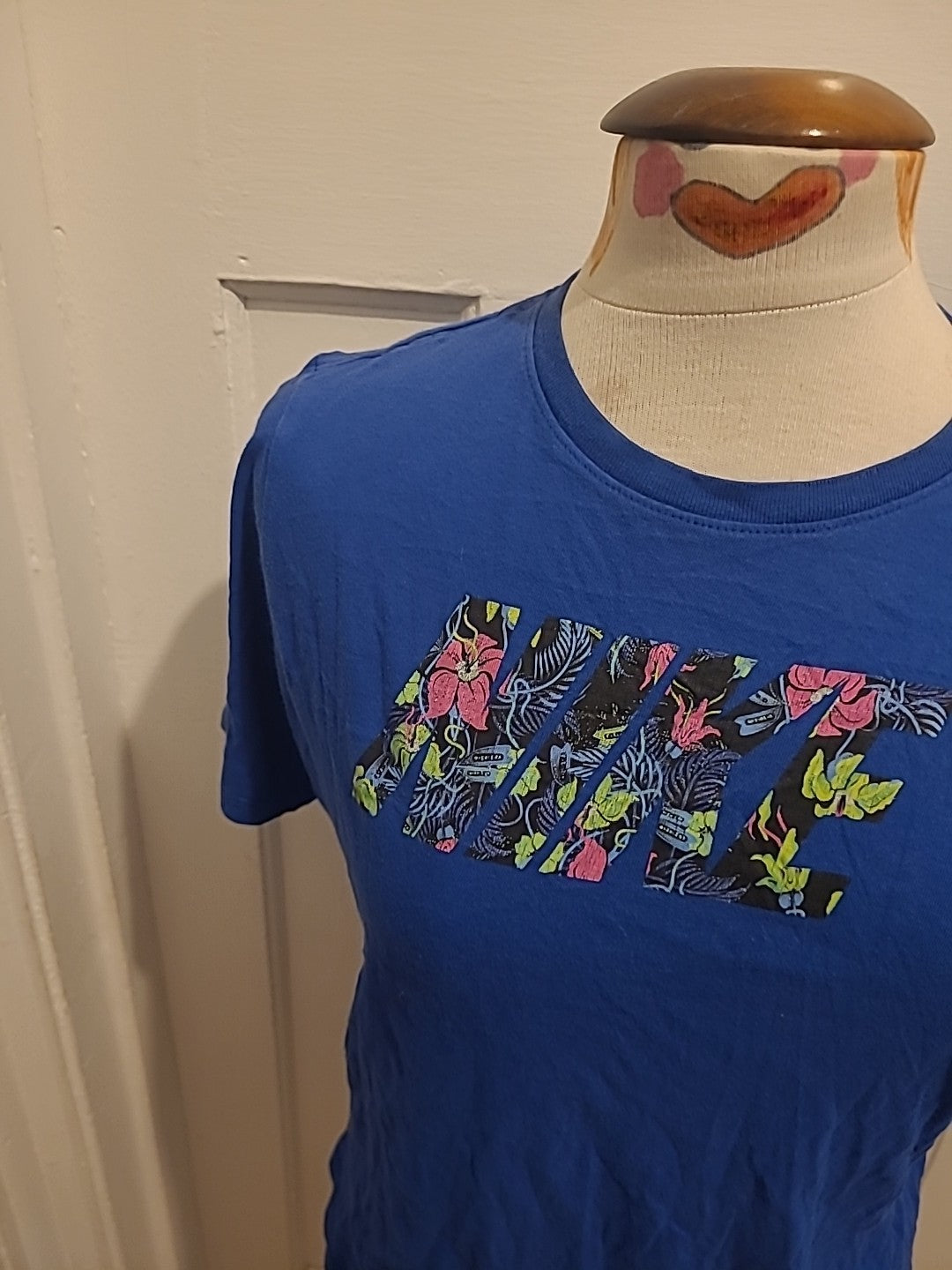 Mens Nike Size Medium Blue Short Sleeved Tshirt