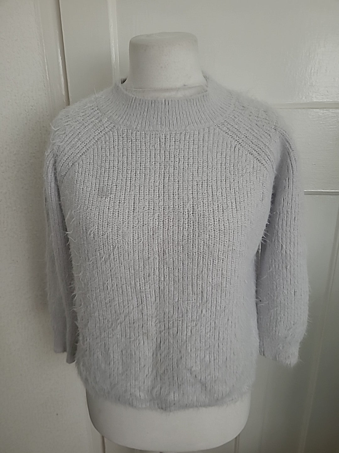 Ladies Primark Size 14/16 Pale Grey Fluffy Jumper