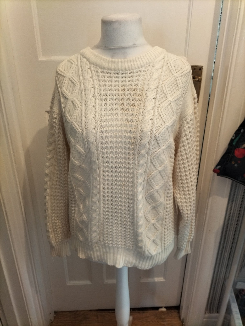 Mens Rough Trade Size Large White Knitted Jumper