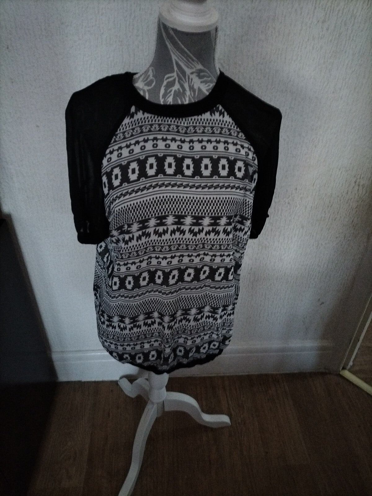 Ladies Primark Size 16 Long Sleeved Black Blouse
