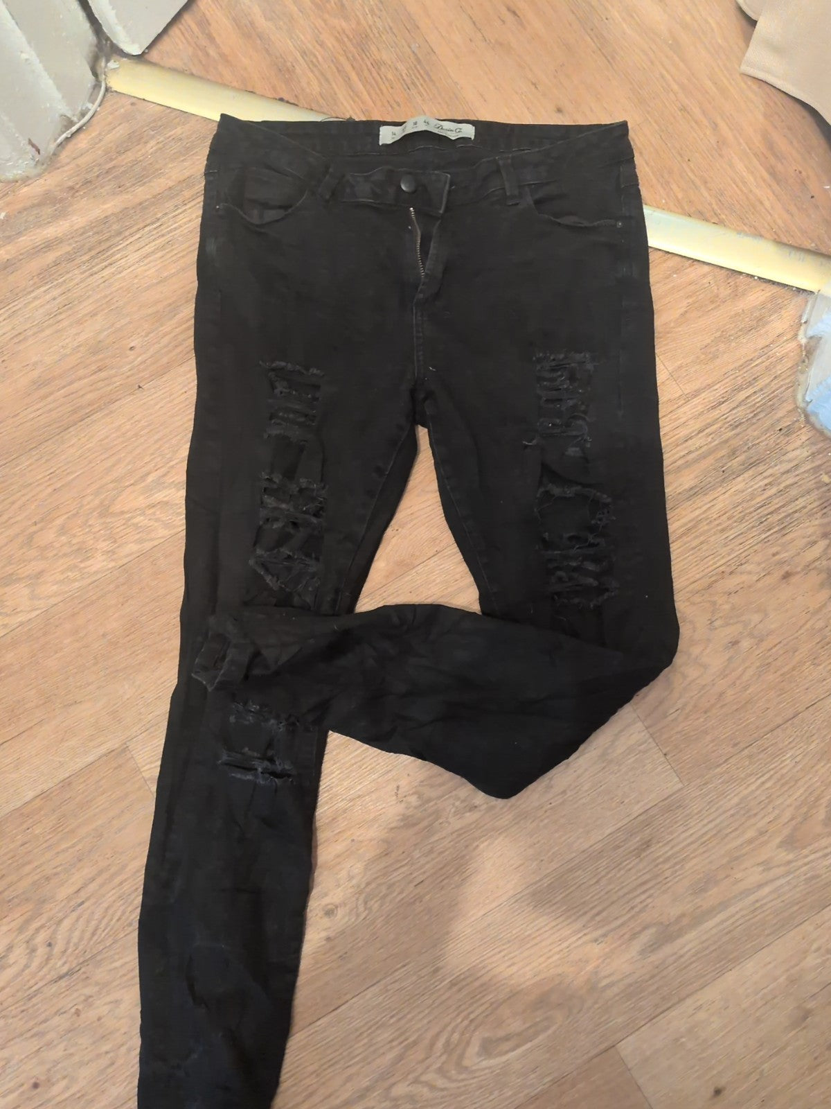 Denim +Co 14 Black Skinny Ripped Jeans