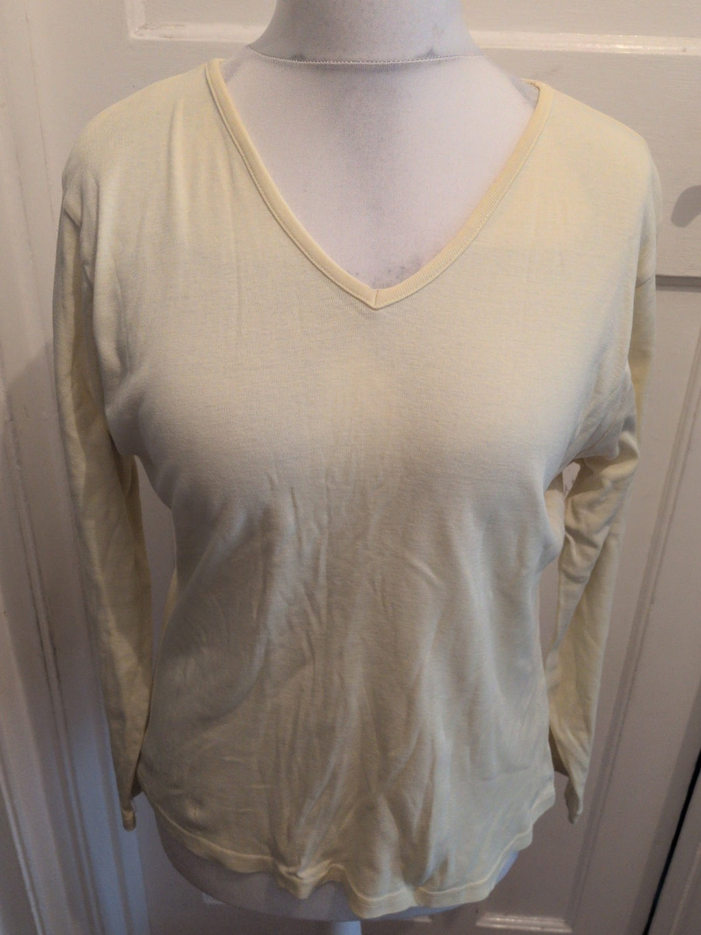 Mackay's XL Cream Long Sleeve Top