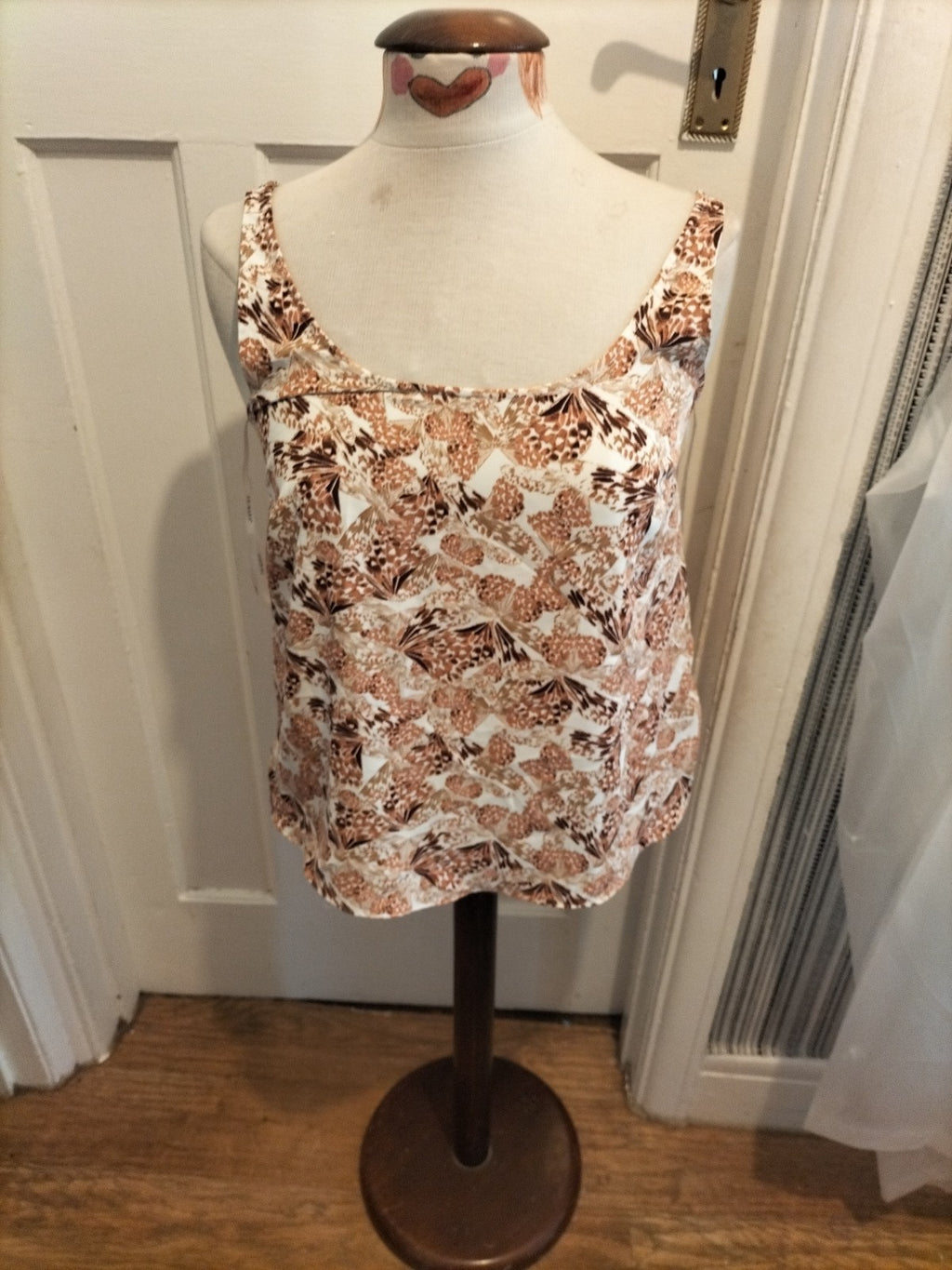 Ladies Primark Size 10 Beige/Brown Floral Sleeveless Blouse