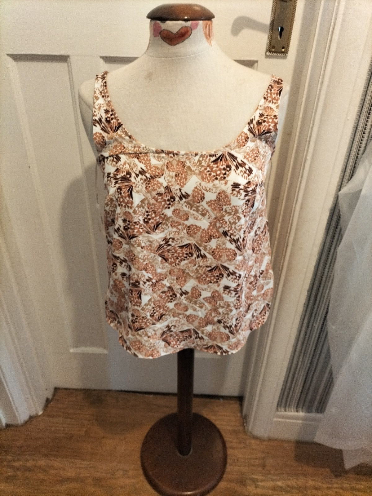 Ladies Primark Size 10 Beige/Brown Floral Sleeveless Blouse