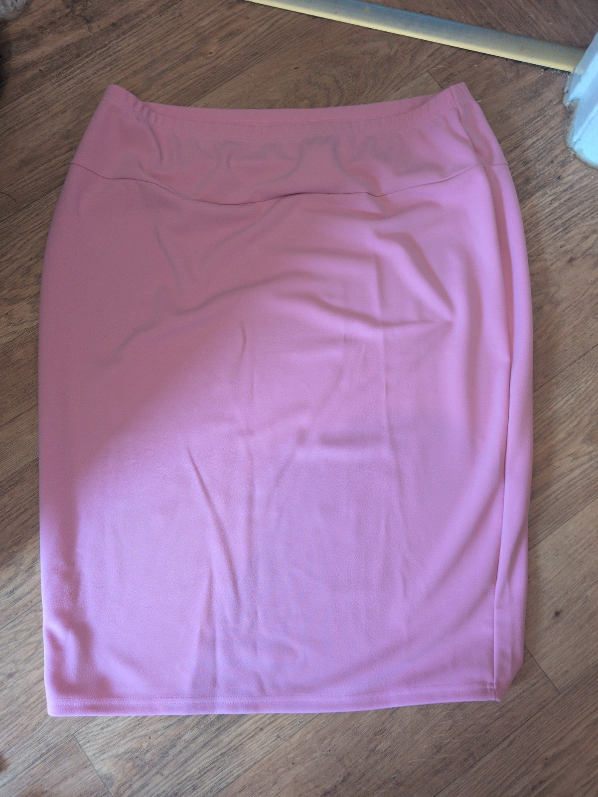Ladies Shein Pencil Skirt Baby Pink Size 4XL