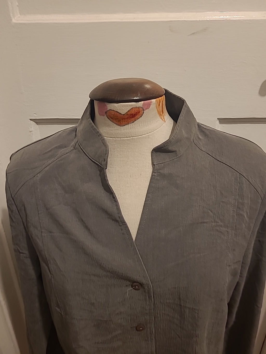 Ladies EWM Size 16 Grey Padded Long Sleeved Blouse