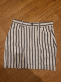 Ladies Monki Size Euro 34 Black White Mini Skirt
