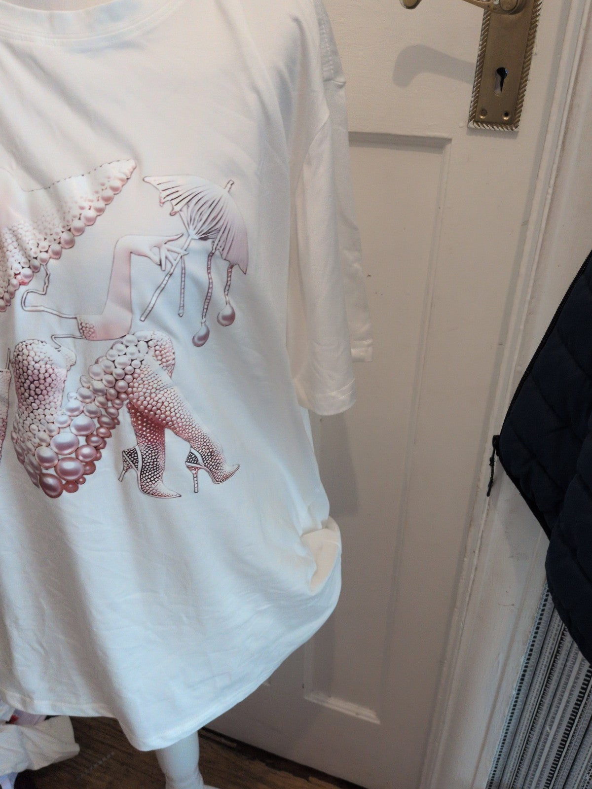 XL White Boots And Hats Printed Short Sleeve T-shirt Ladies