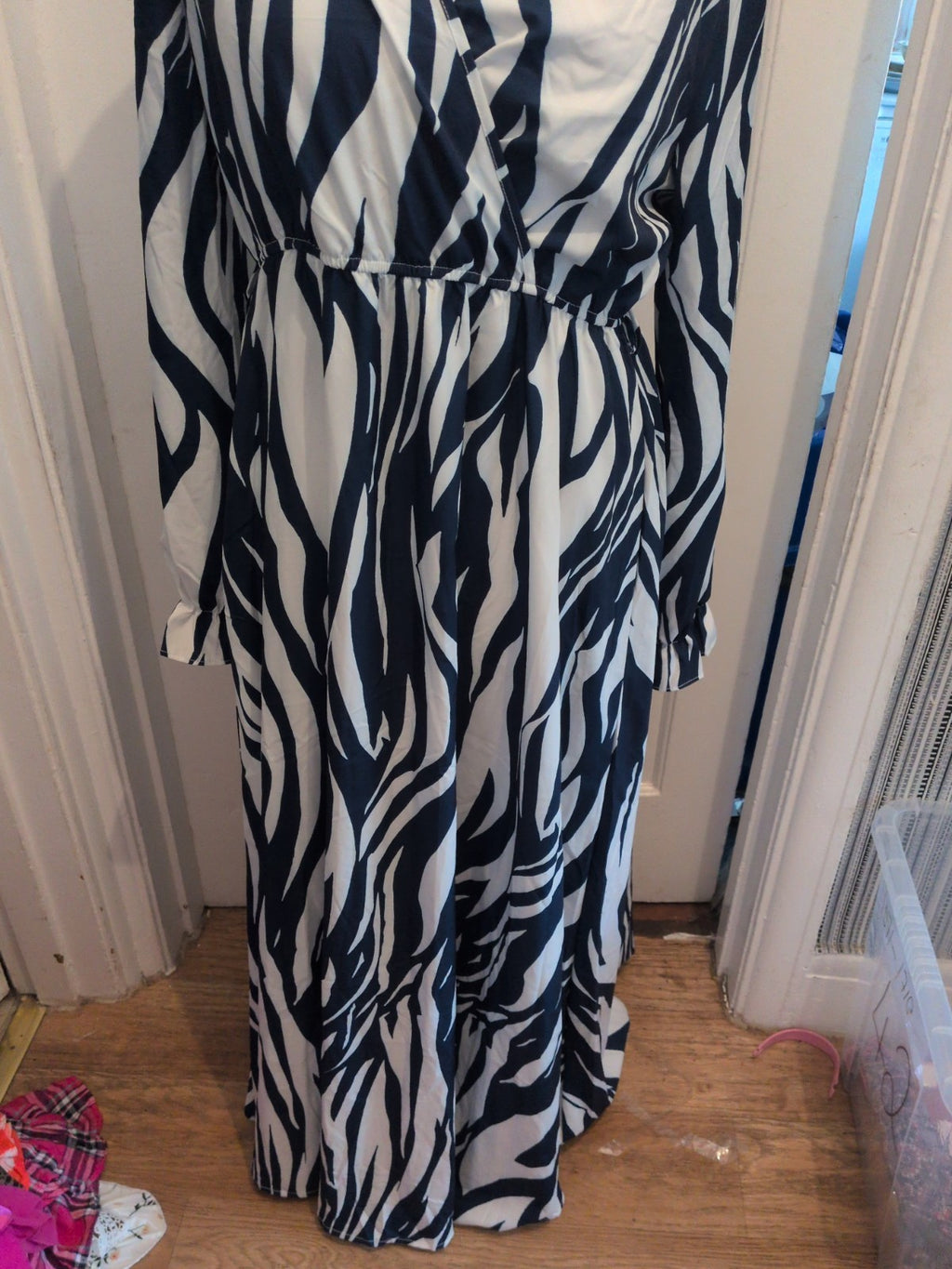 Shein XL Blue And White Long Length Long Sleeve V Neck Dress