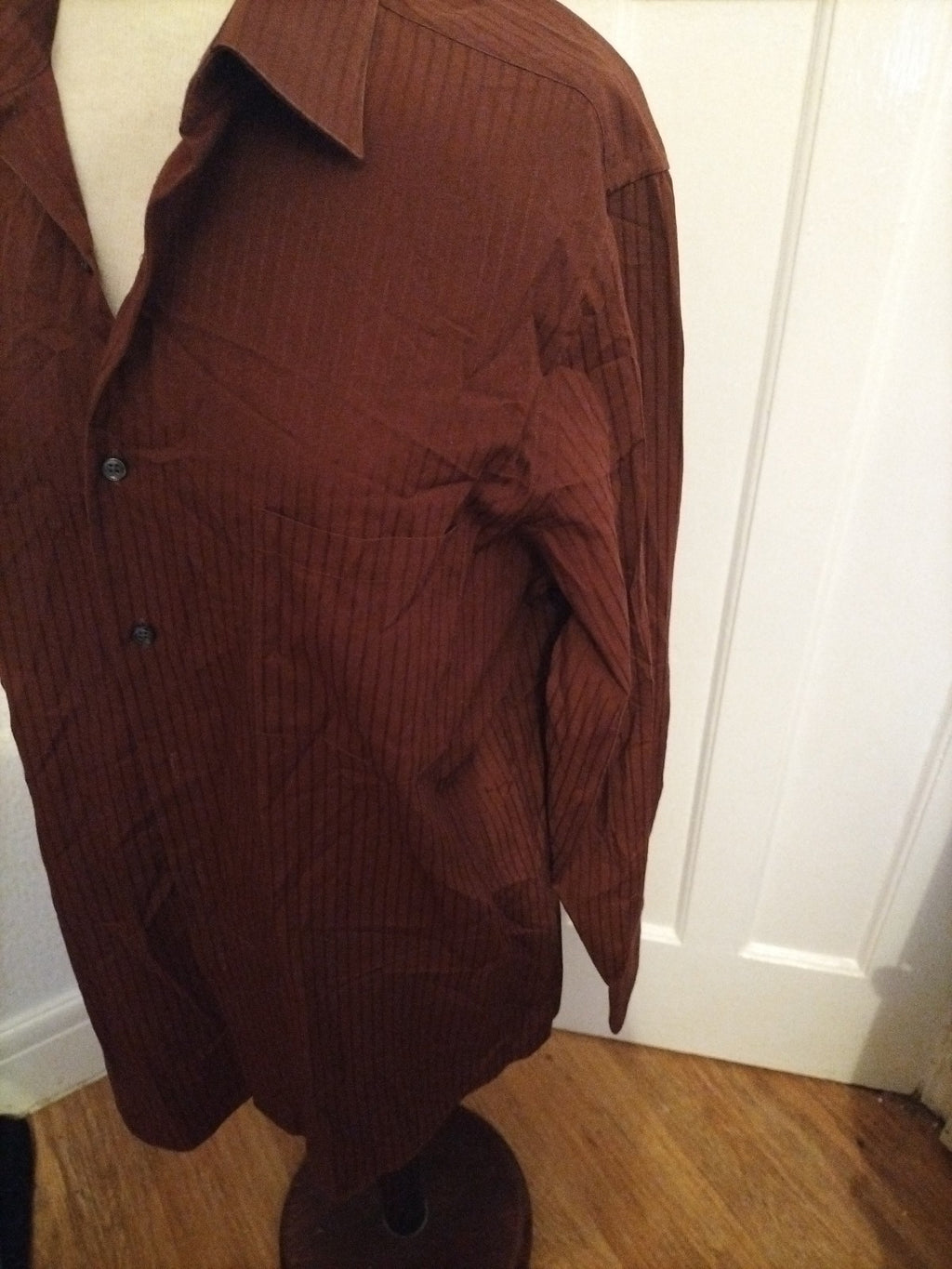 Mens Van Heusen Size 16 Collar Brown Striped Long Sleeved Shirt