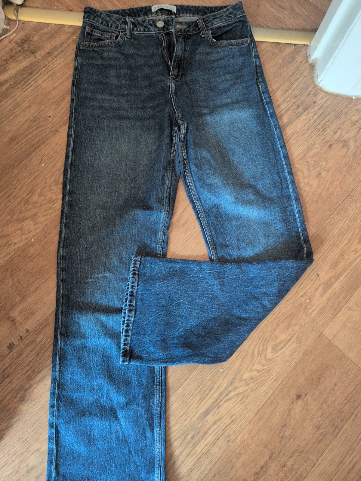 Ladies Denim&Co Size 10 Indigo Colour Straight Jeans