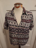 Ladies Size 12 White Black Pattern Short Sleeve Blouse