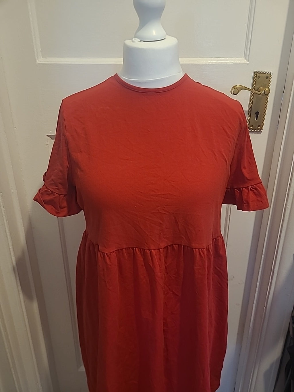 Ladies Boohoo Size 16 Red Short Sleeved A-Line Dress