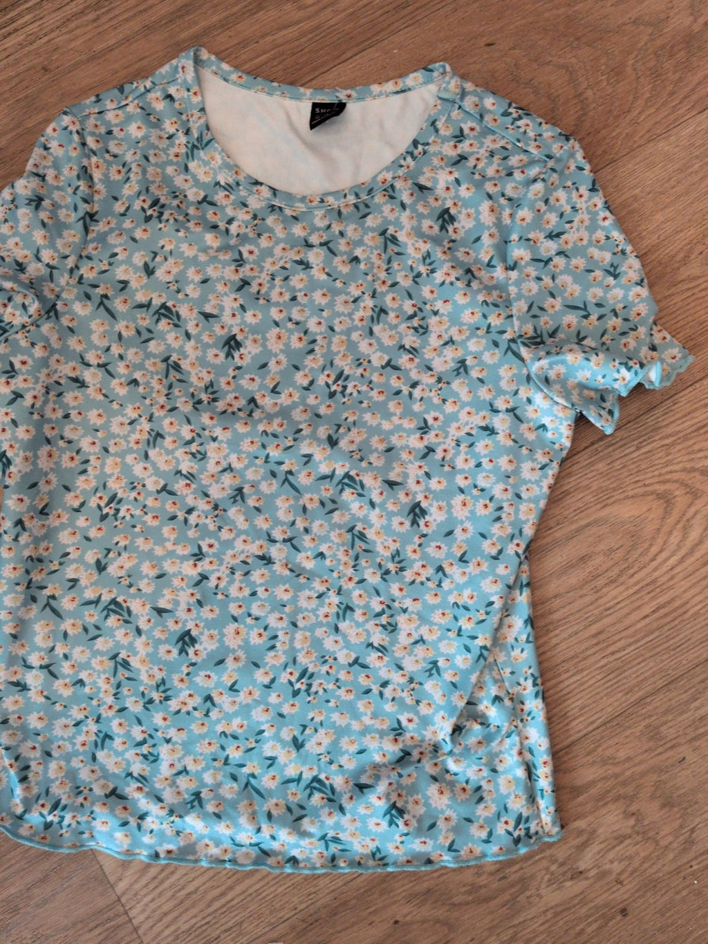 Shein Xs Green Floral Short Sleeve T-shirt