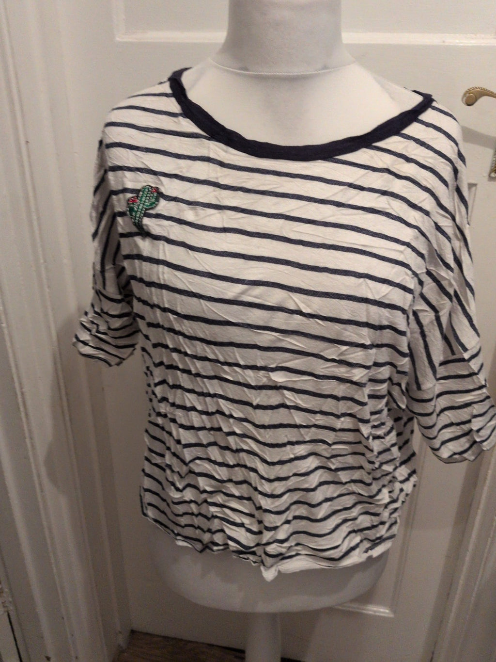 Boohoo 22 Stripe Cactus Short Sleeve T-shirt