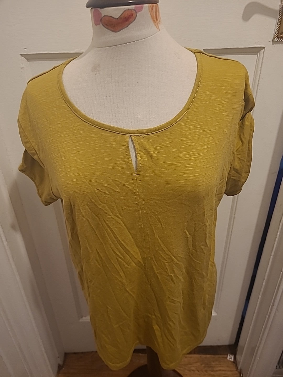 Ladies Viz.A.Viz Size Medium Light Khaki Short Sleeved Tshirt
