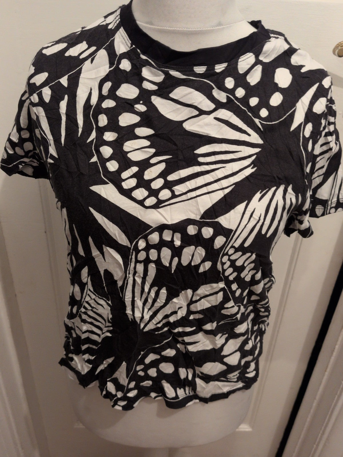 Next 16 White/Black Short Sleeve T-shirt