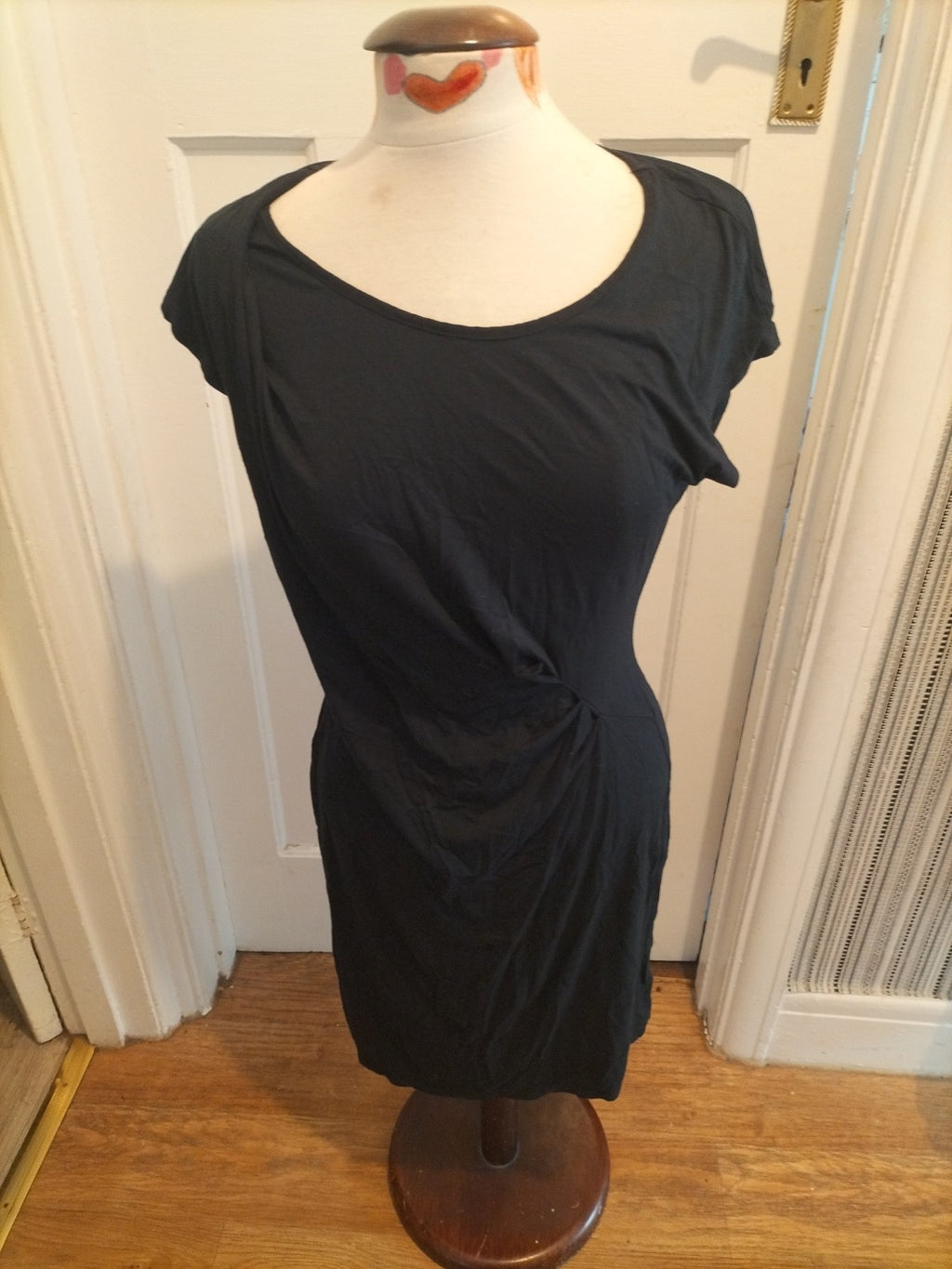 Ladies Wallis Size Small Black Cap Sleeved Round Neck Dress