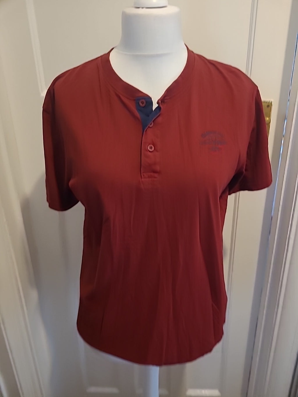 Mens Atlas For Men Size Medium Red Short Sleeved Tshirt