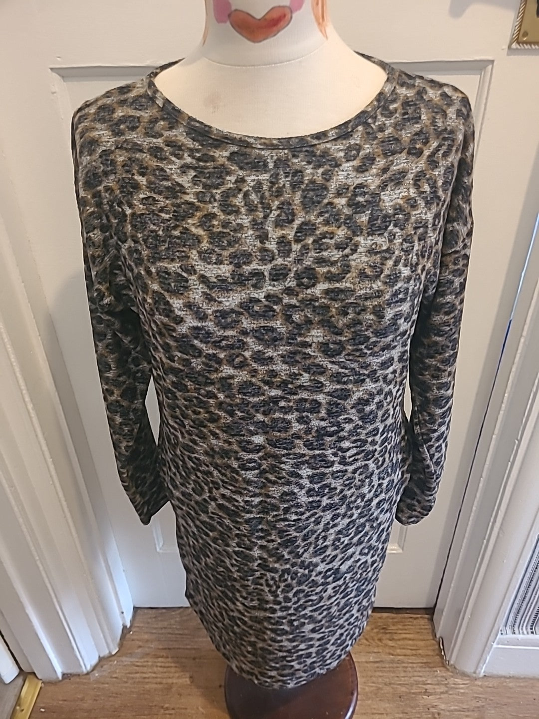 Ladies Marks And Spencer Size 6 Brown/Grey/Black Long Sleeved Nightwear