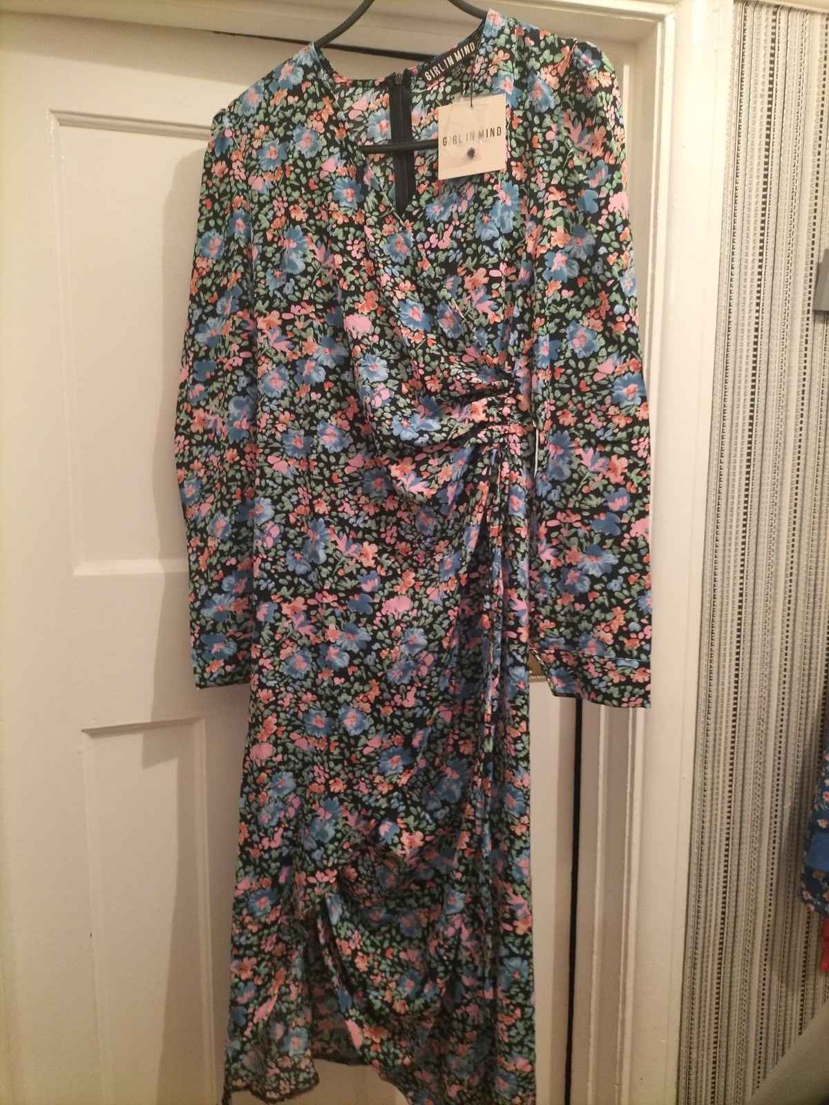 Brand New Girl In Mind Size 10 Black Floral Long Sleeved Dress