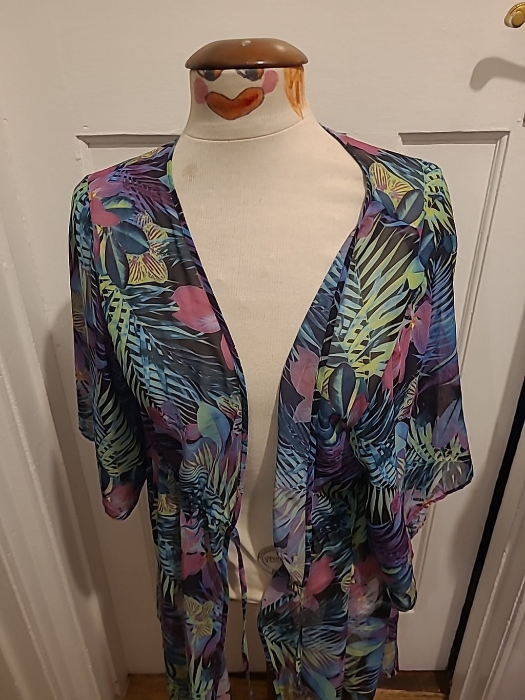 Ladies F&F Size Medium Multicoloured Short Sleeved See Through Blouse Longline
