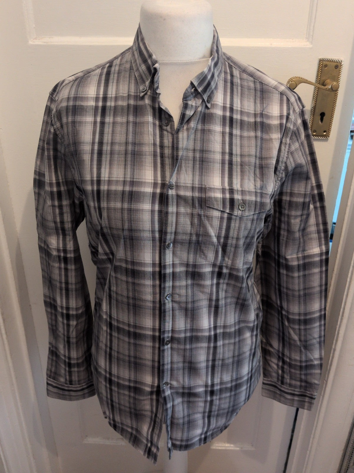 Gap Slim Fit Small Grey Check Long Sleeve Shirt