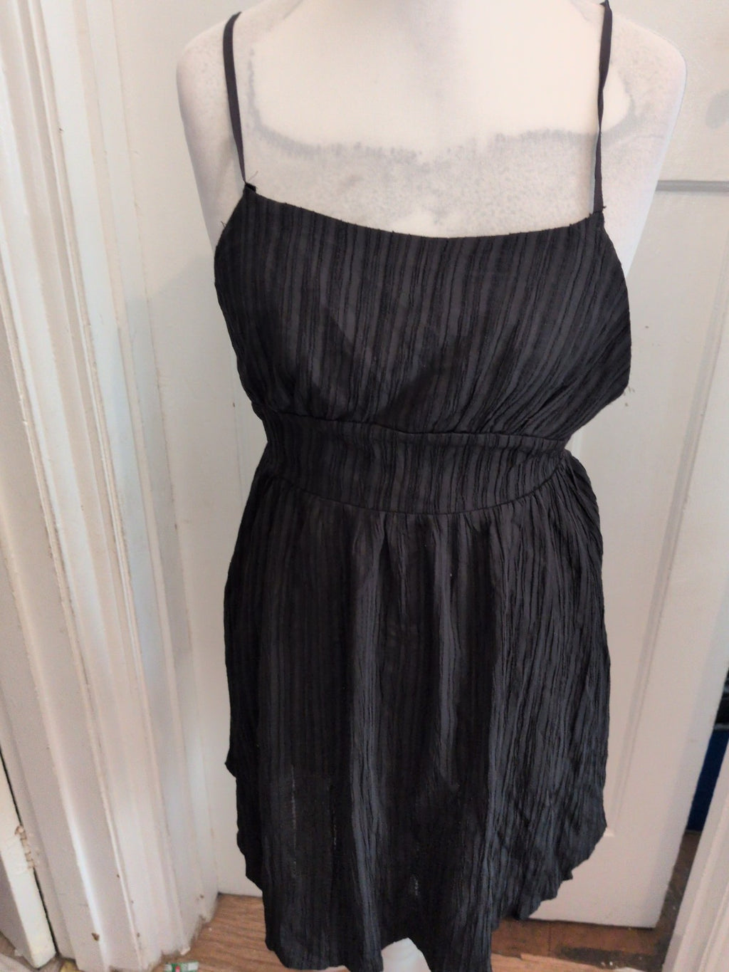 Shein Large Black Halterneck Open Back Knee Length Dress