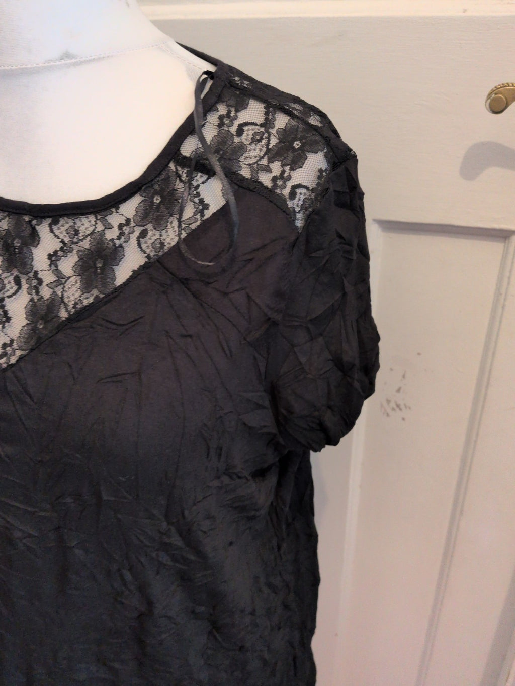 Papaya Weekend Ladies T-shirt 16 Black Short Sleeve